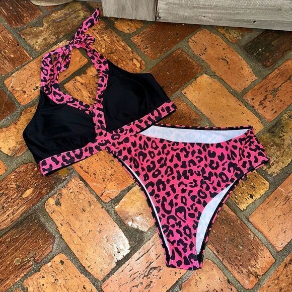 SHEIN Pink Leopard Cheetah Bikini Swimsuit - Picture 1 of 9
